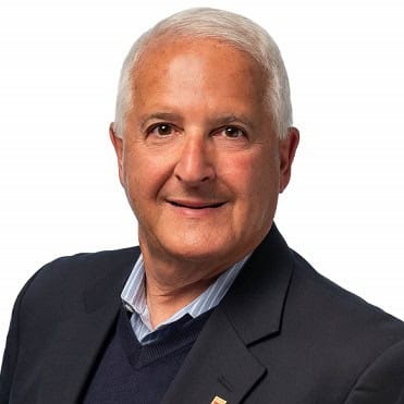 Headshot Bruce Heller